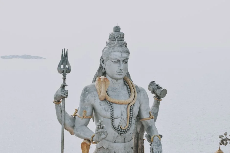 Shiva vs Gajasura,
