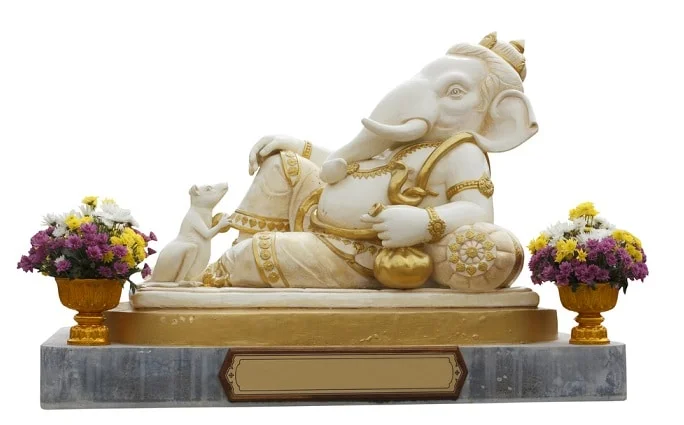 Ganesha statue, Elephant
