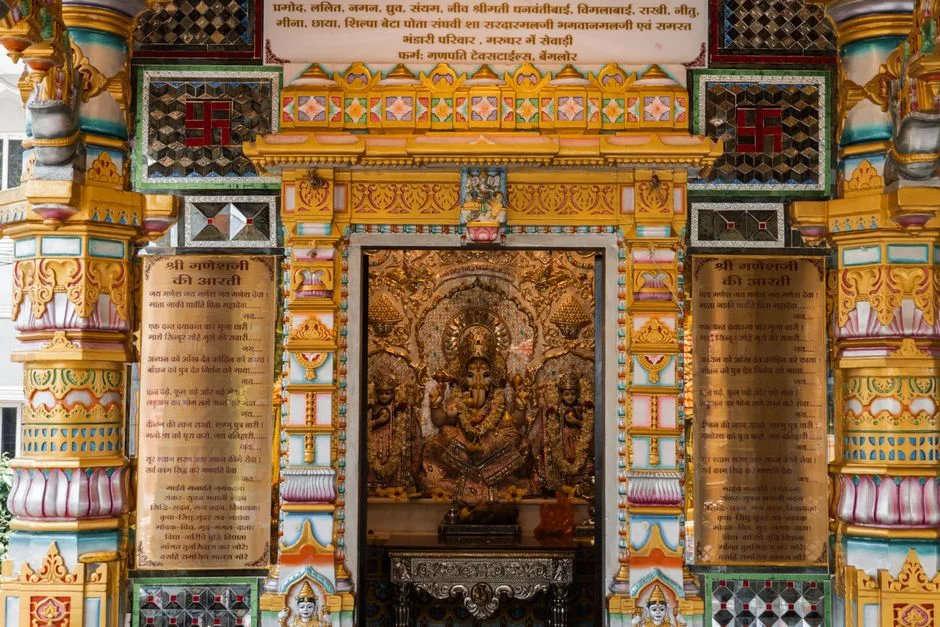 Ganesha Riddhi Siddhi,