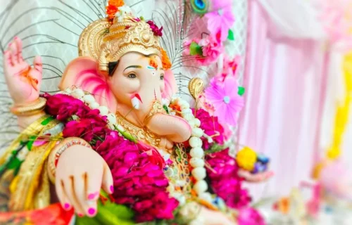 เปิดตำนานศักดิ์สิทธิ์ กำเนิดพระพิฆเนศและที่มาของเศียรช้างอันเป็นเอกลักษณ์