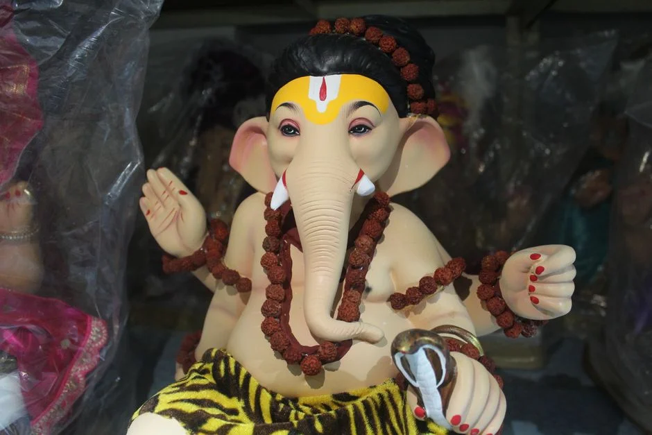 Ganpati Ganesha devotee