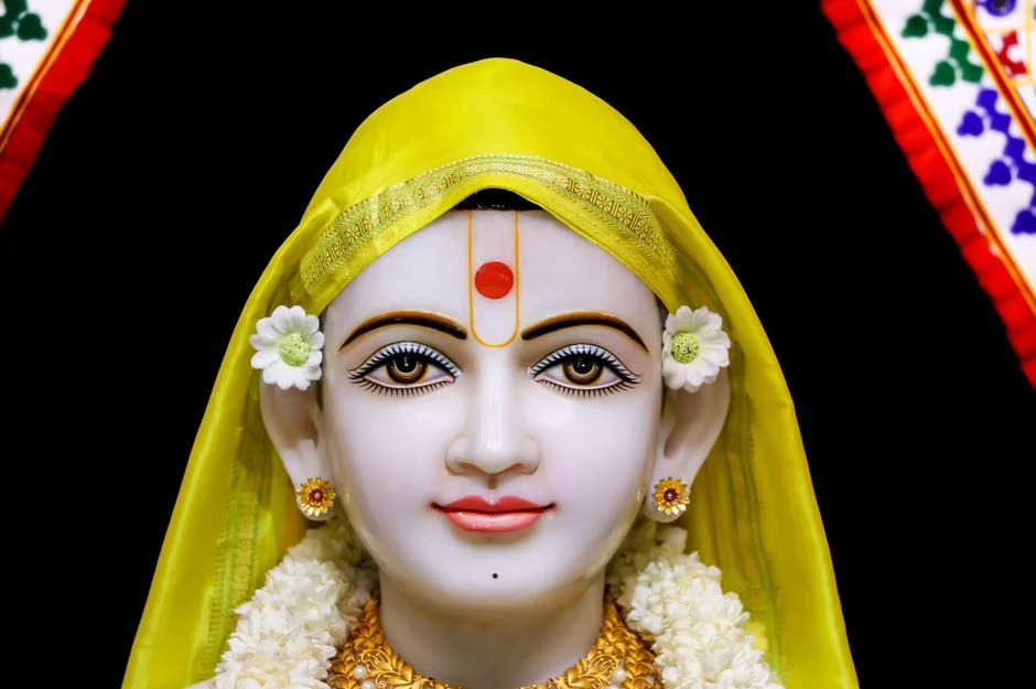 Unique divine name,