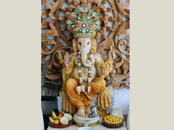 Lord Ganesha, Divine