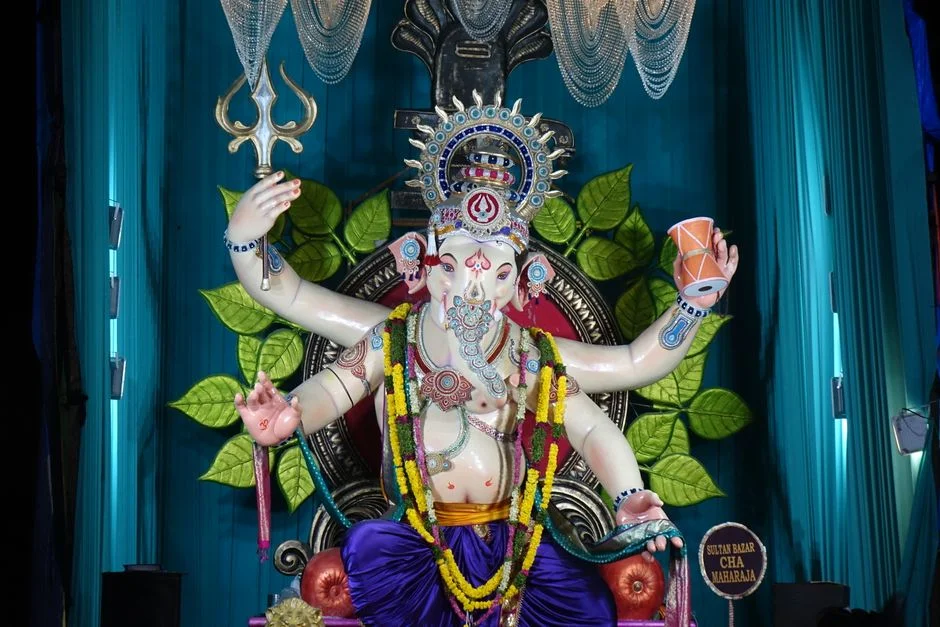 Ganesha mouse Modak