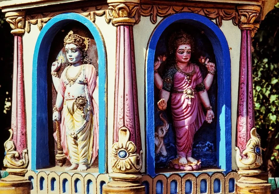 Hindu deities, cosmic