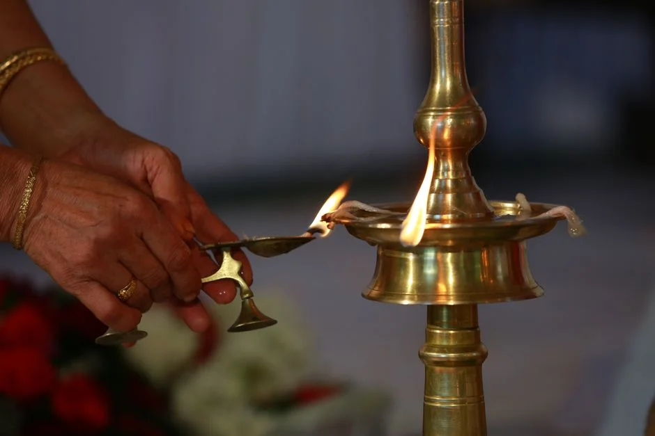 Ajam Nirvikalpam Niraakaaramekam,